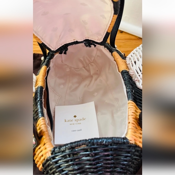 NEW RARE Kate Spade Down the Rabbit Hole Novelty Wicker Bumble Bee Handbag - Picture 4 of 6